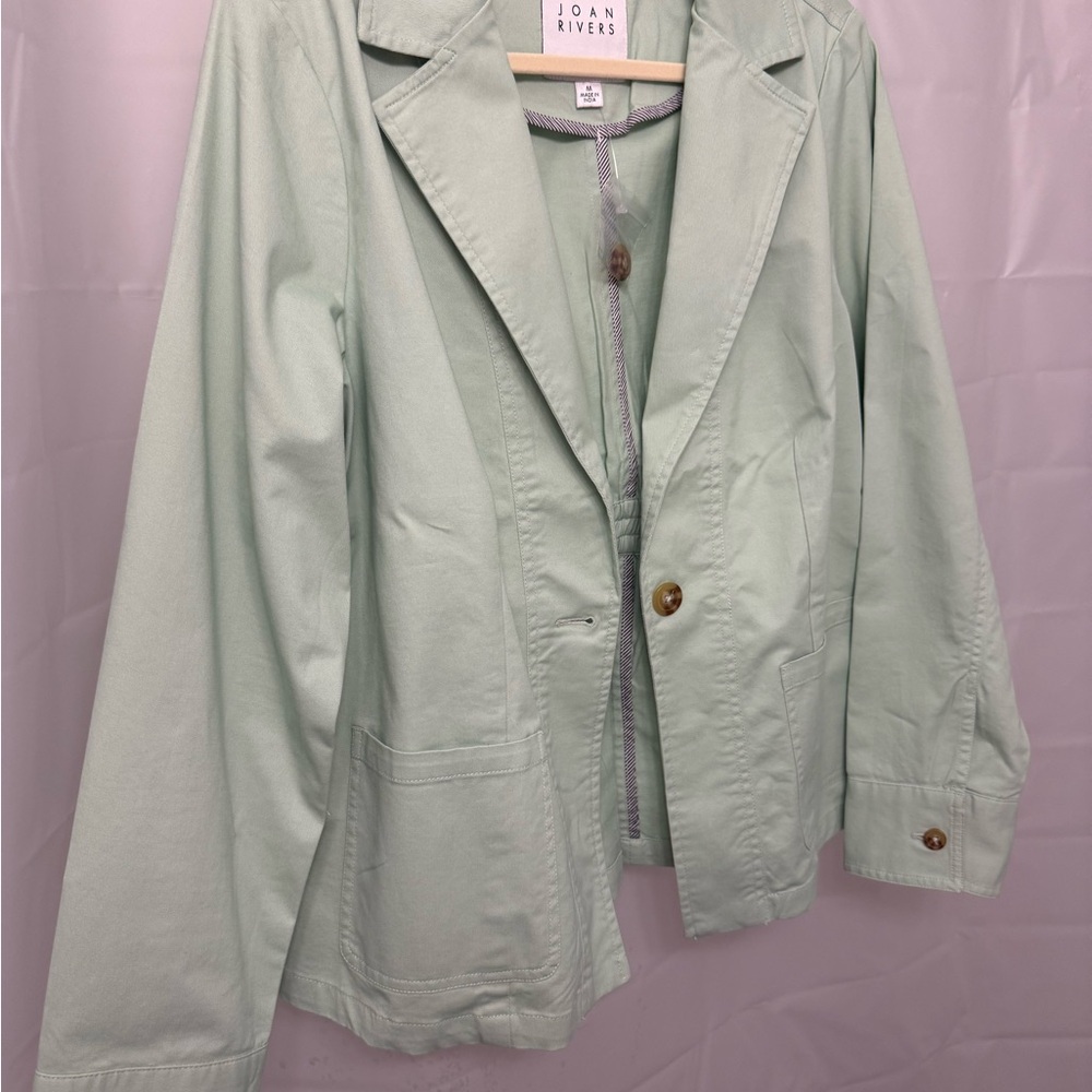 Joan Rivers Women's signature twill cinch back blazer - Picture 2 of 10